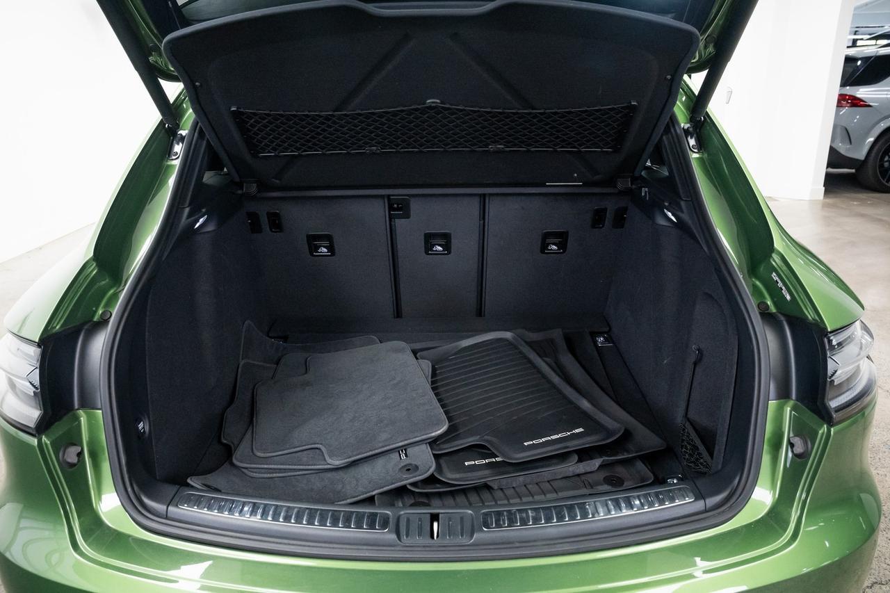 2020 Porsche Macan 1 Owner Vented Seats Premium Package Plus Portland OR