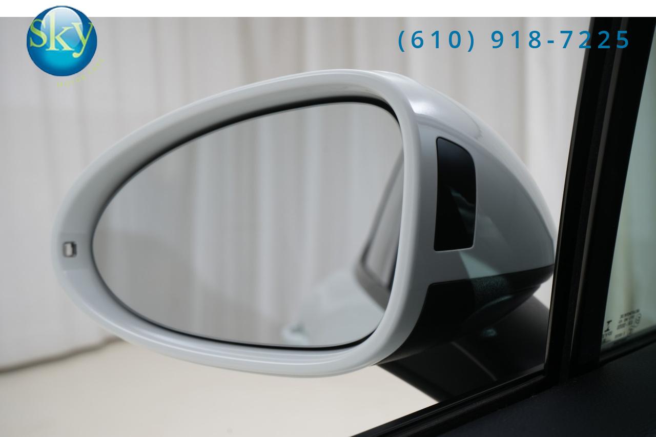 2020 Porsche Macan AWD West Chester PA