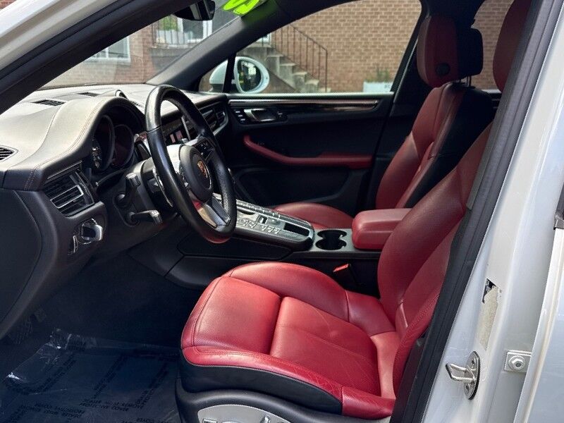 2020 Porsche Macan AWD Arlington VA