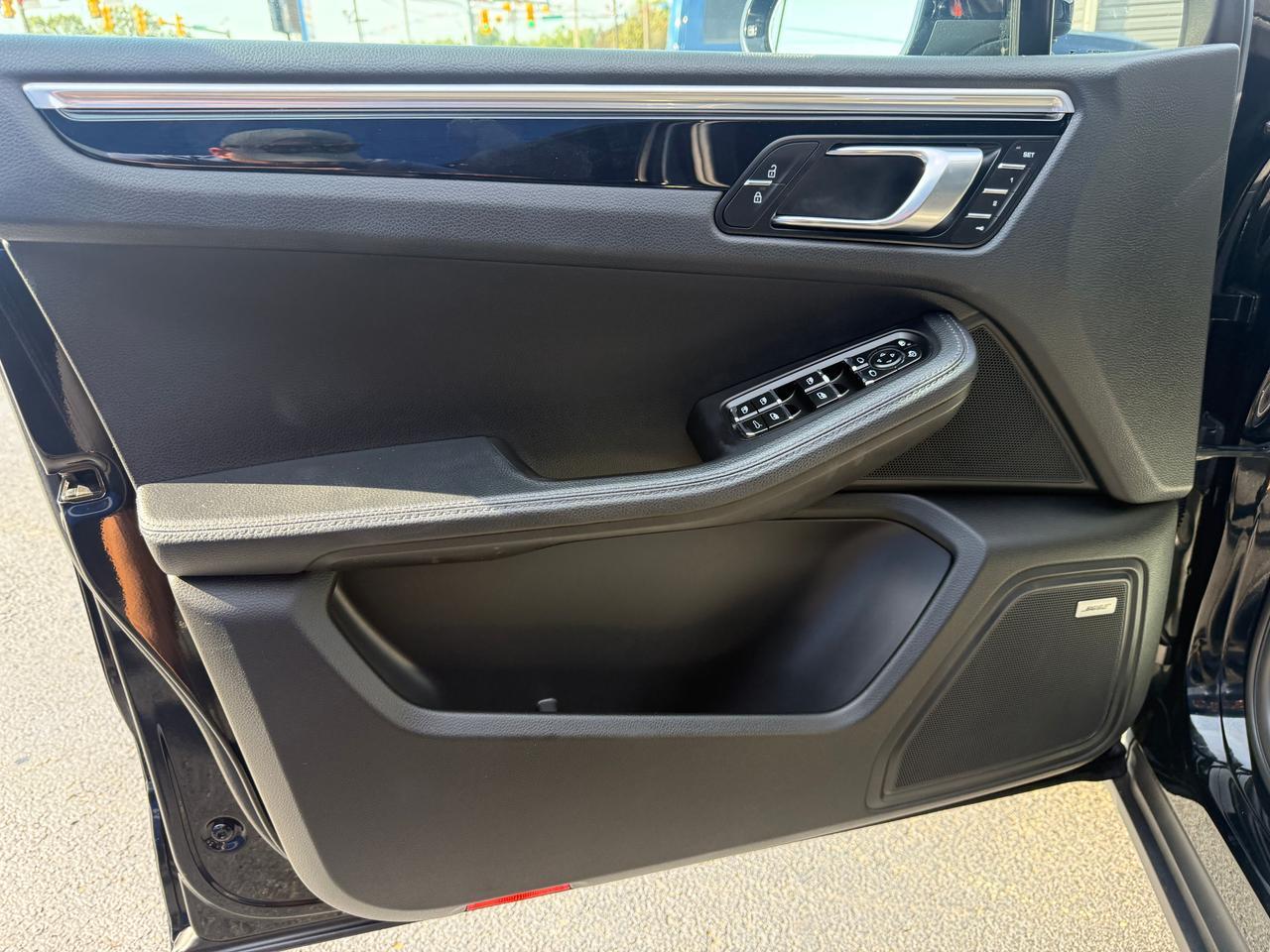 2020 Porsche Macan Base Connellsville PA