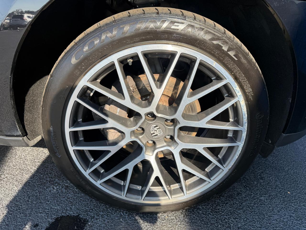 2020 Porsche Macan Base Connellsville PA