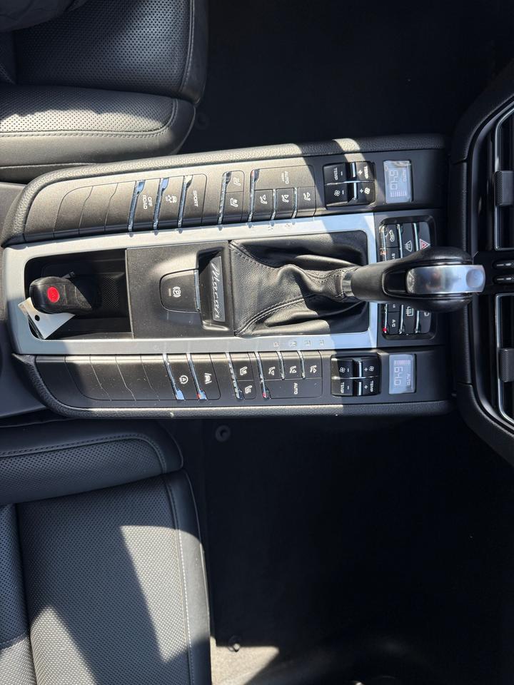 2020 Porsche Macan Base Connellsville PA