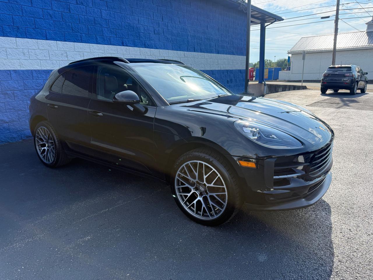 2020 Porsche Macan Base