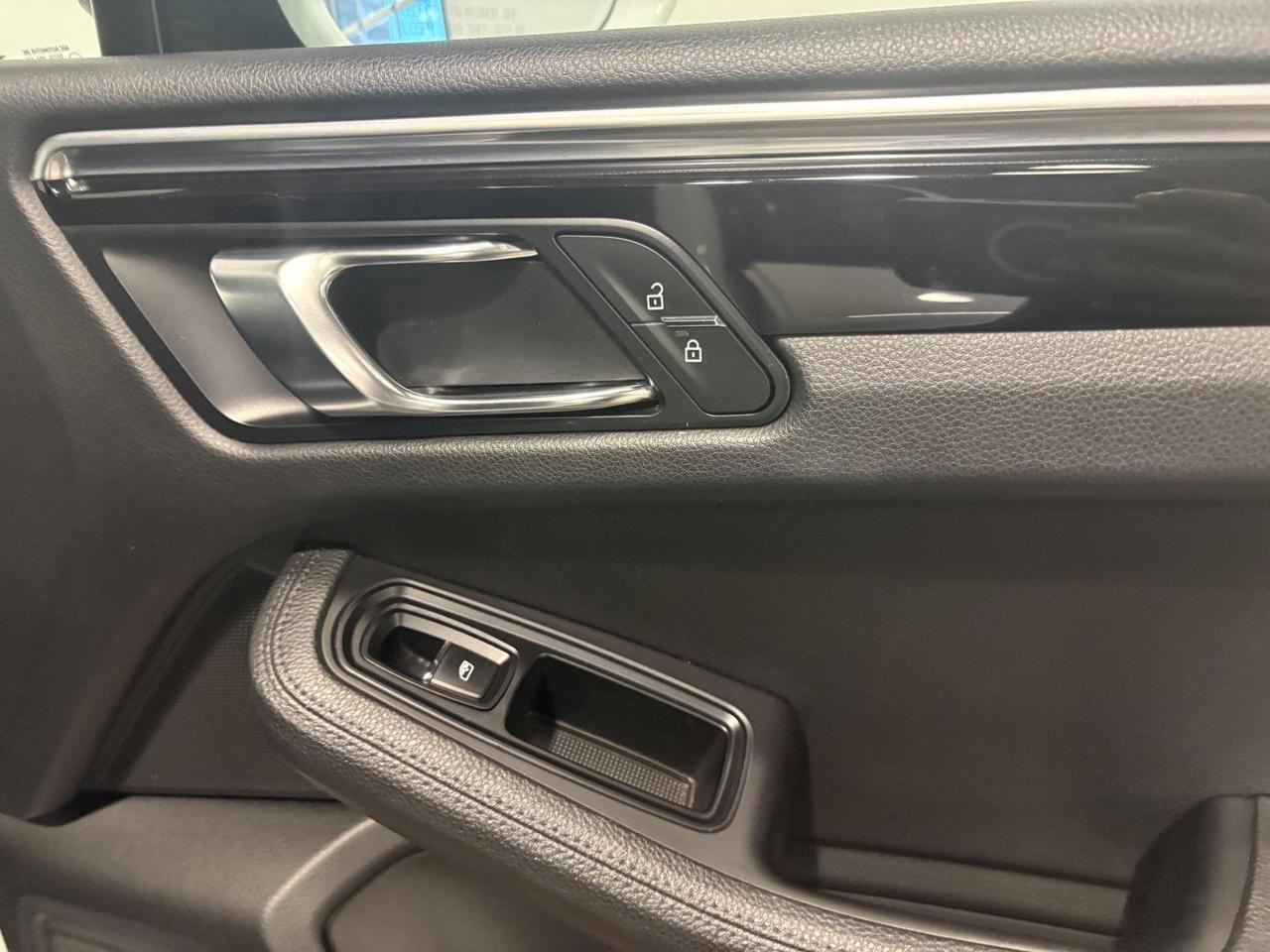 2020 Porsche Macan Base Parker CO