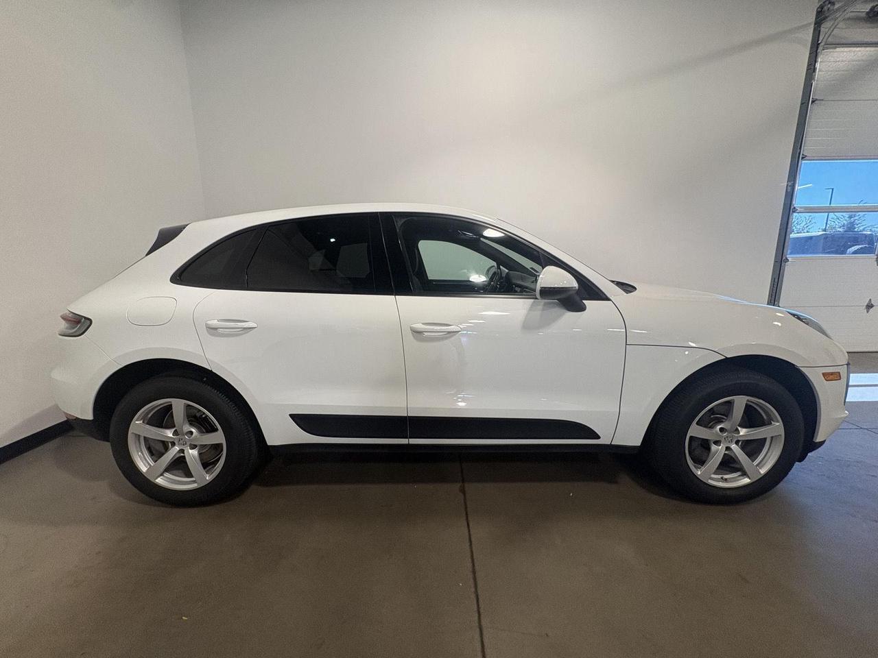 2020 Porsche Macan Base Parker CO