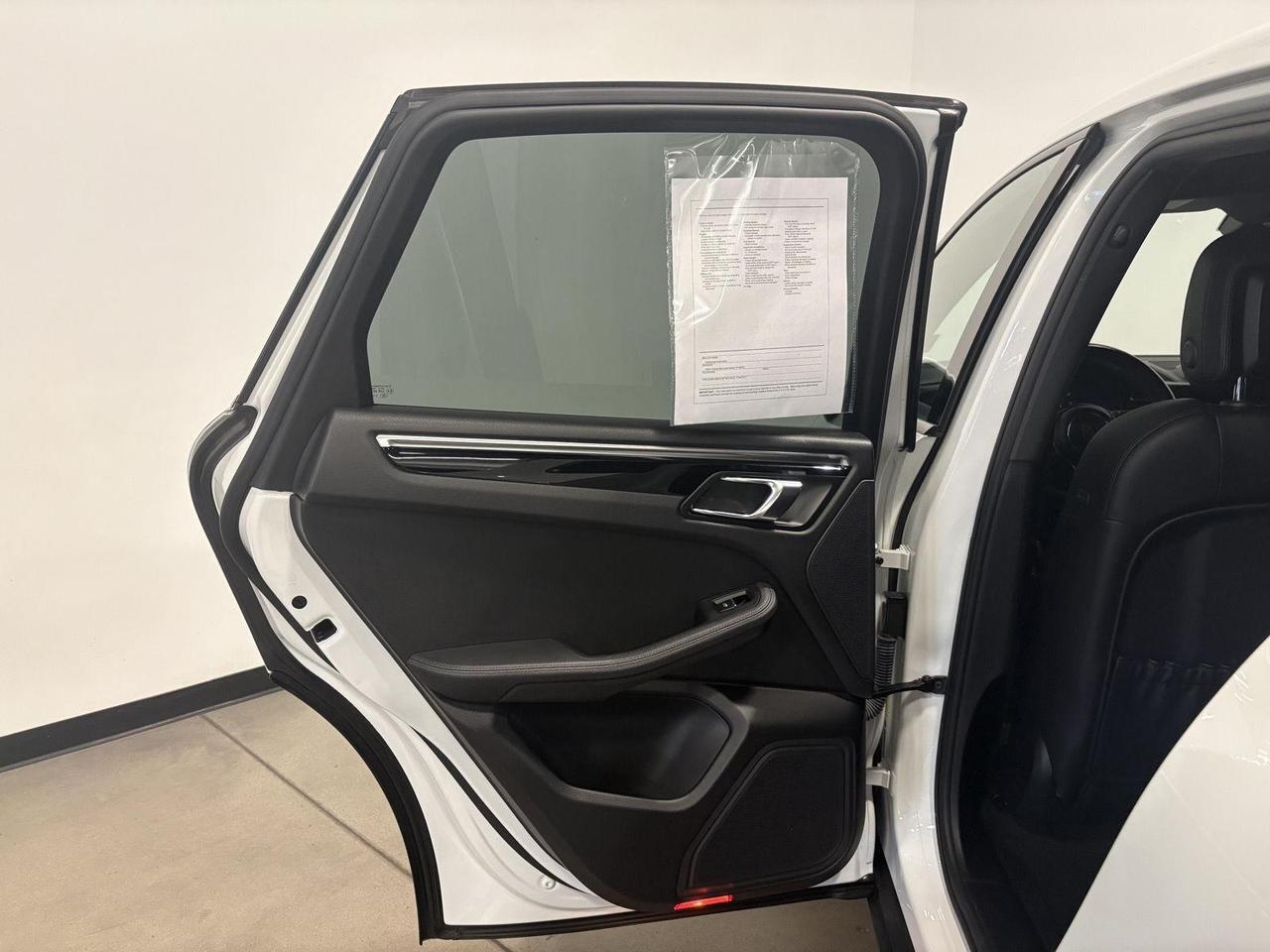 2020 Porsche Macan Base Parker CO