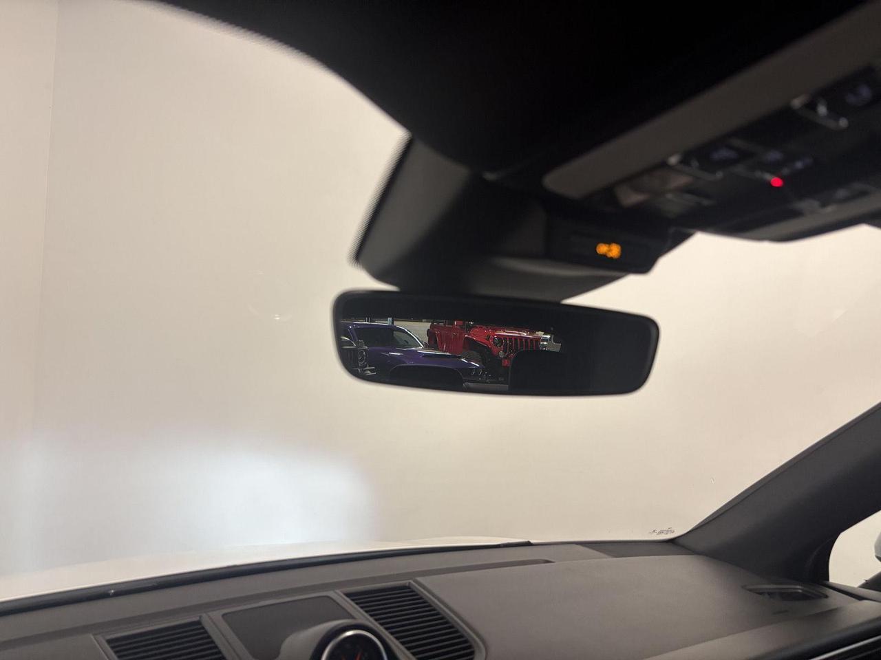 2020 Porsche Macan Base Parker CO