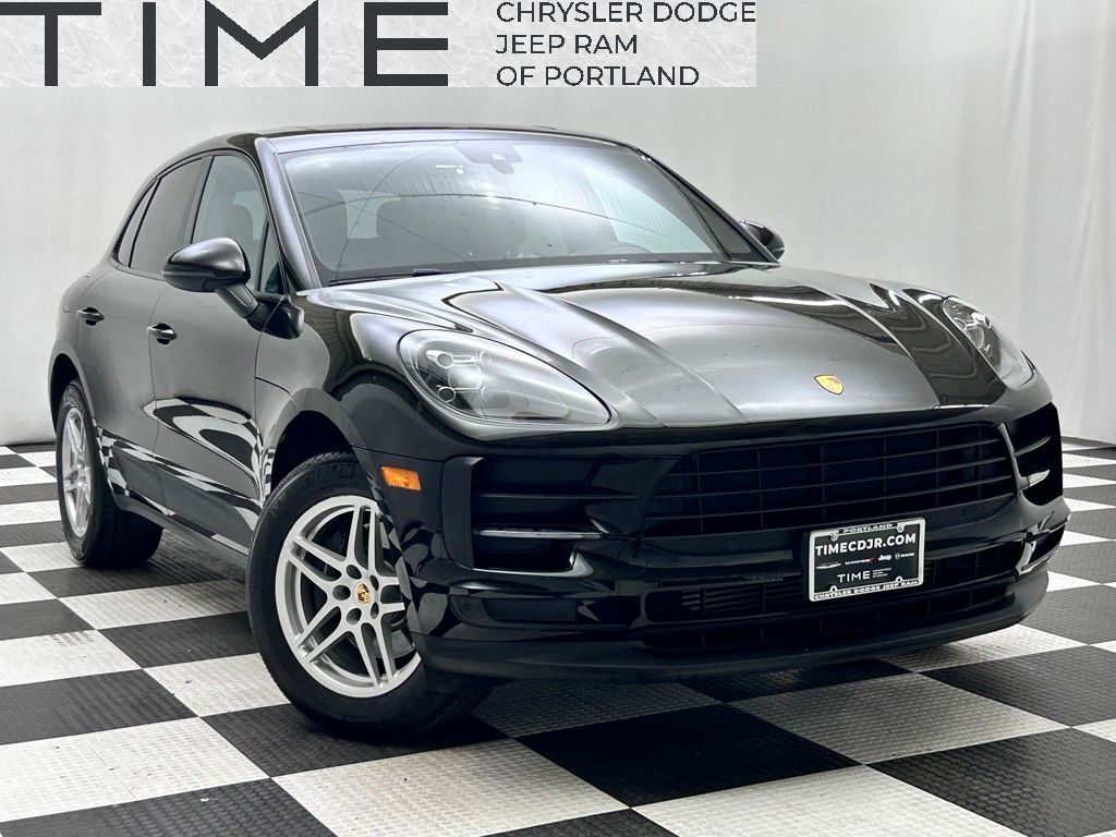 2020 Porsche Macan Base