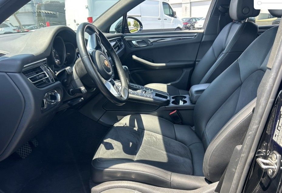 2020 Porsche Macan Base Portland OR