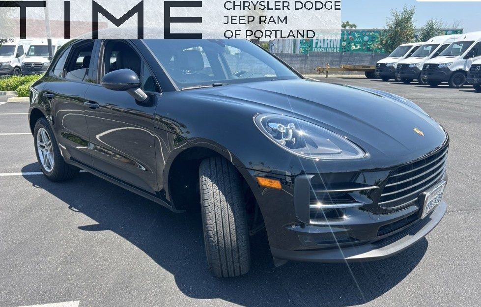 2020 Porsche Macan Base