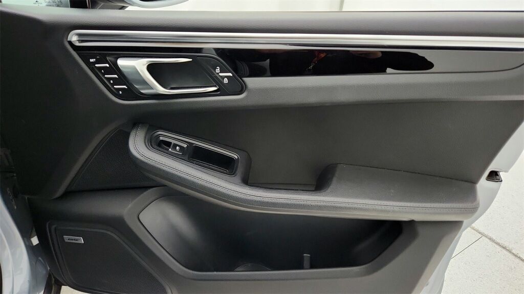 2020 Porsche Macan Base Laurel MD