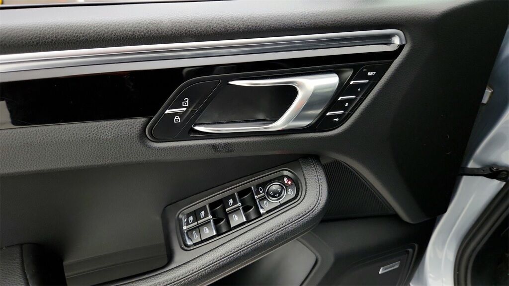 2020 Porsche Macan Base Laurel MD