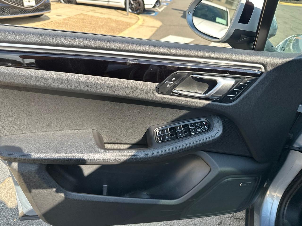 2020 Porsche Macan Base Chantilly VA