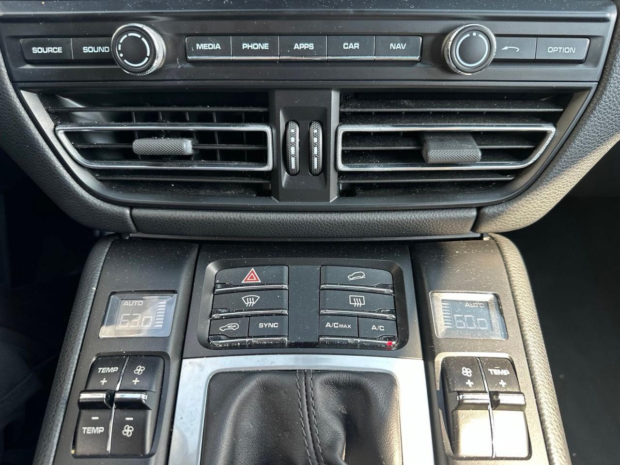 2020 Porsche Macan Base Chantilly VA