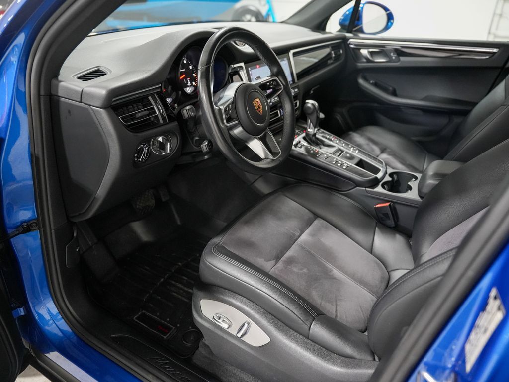 2020 Porsche Macan Panoramic Roof Tigard OR