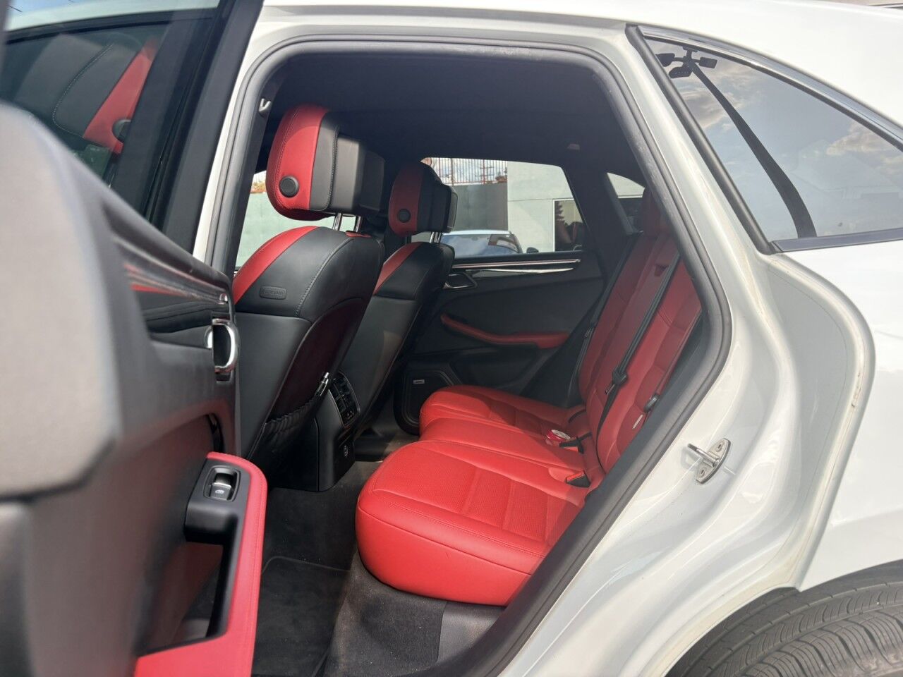 2020 Porsche Macan S Fitchburg MA
