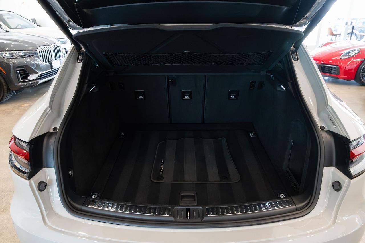 2020 Porsche Macan S Gladstone OR