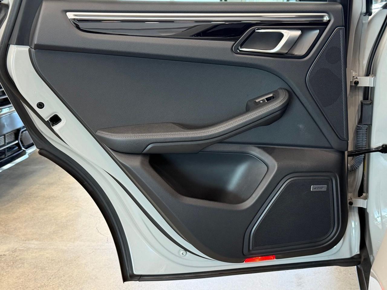 2020 Porsche Macan S Gladstone OR