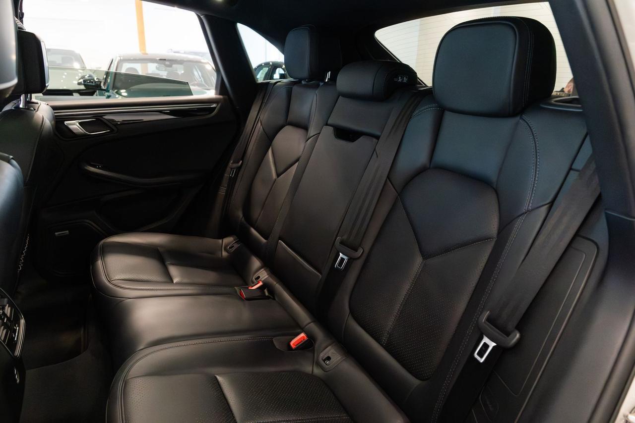 2020 Porsche Macan S Gladstone OR