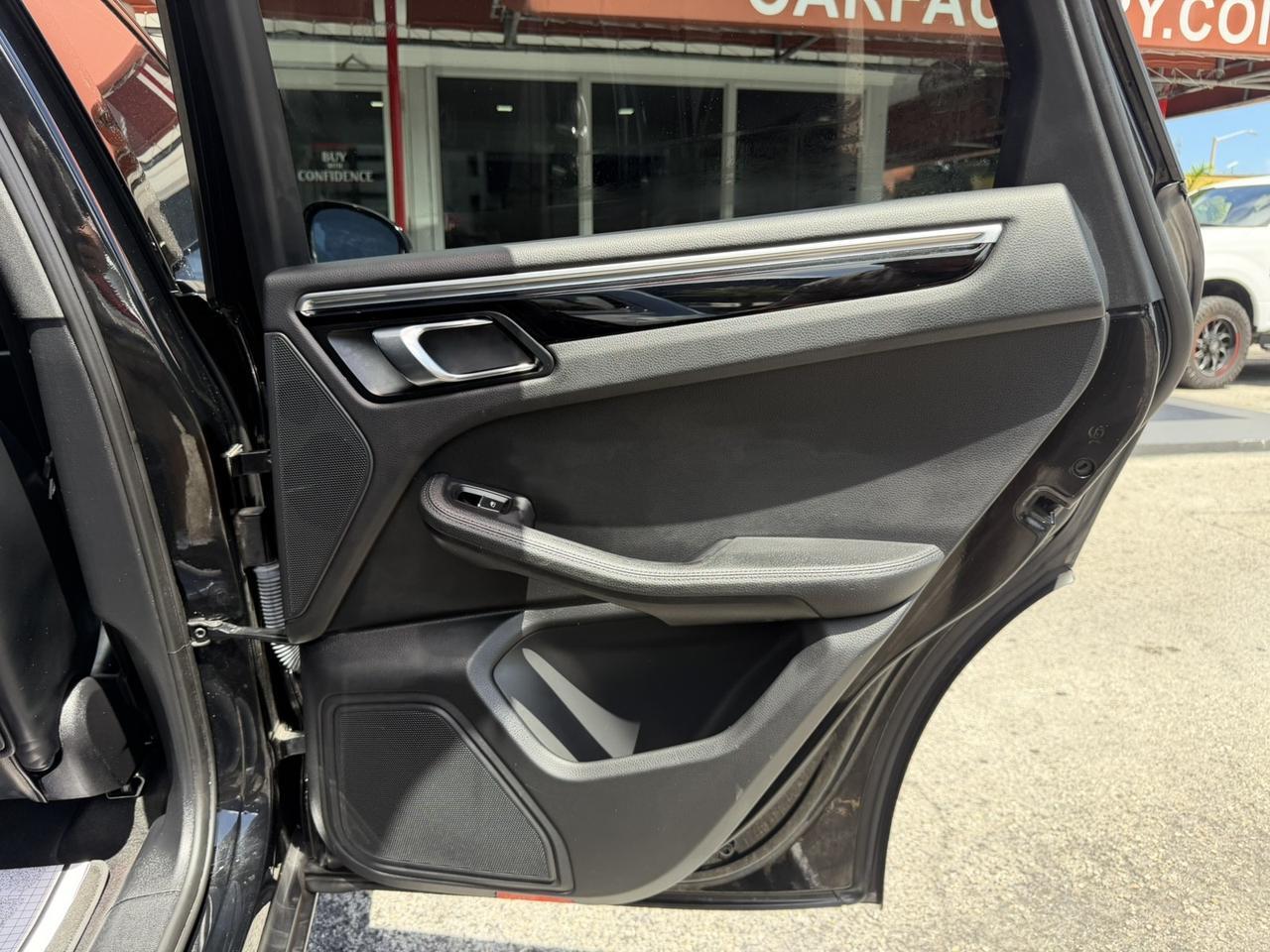 2020 Porsche Macan S Hollywood FL