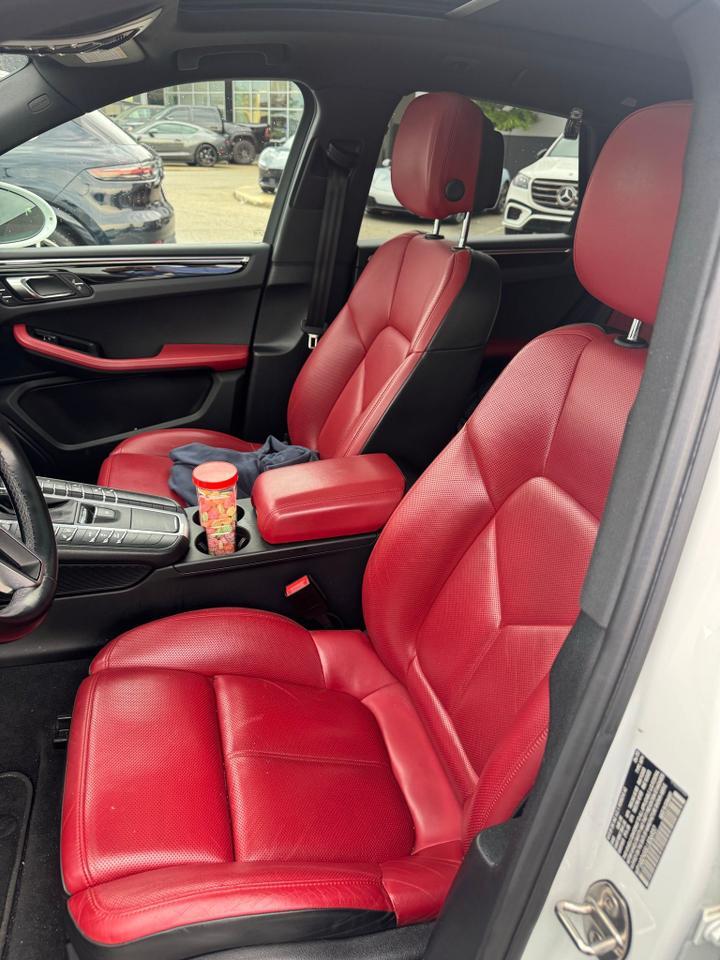 2020 Porsche Macan S Indianapolis IN