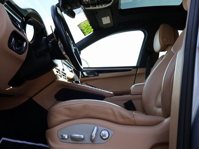 2020 Porsche Macan S Oshkosh WI