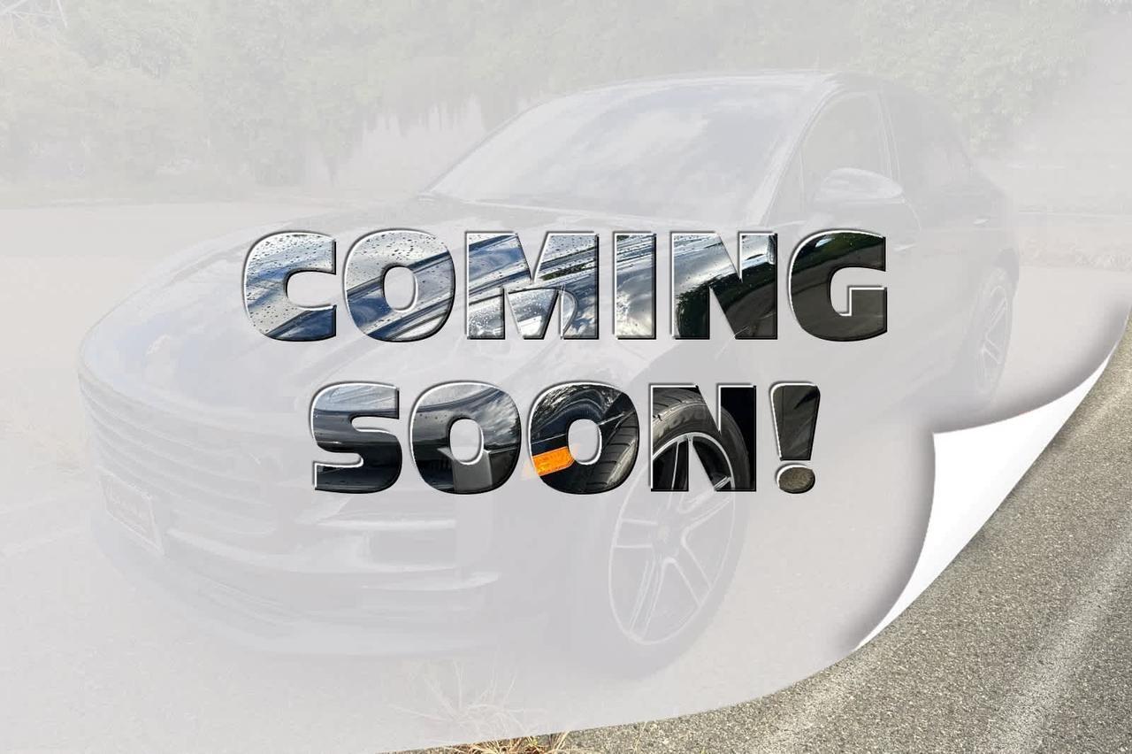 2020 Porsche Macan S