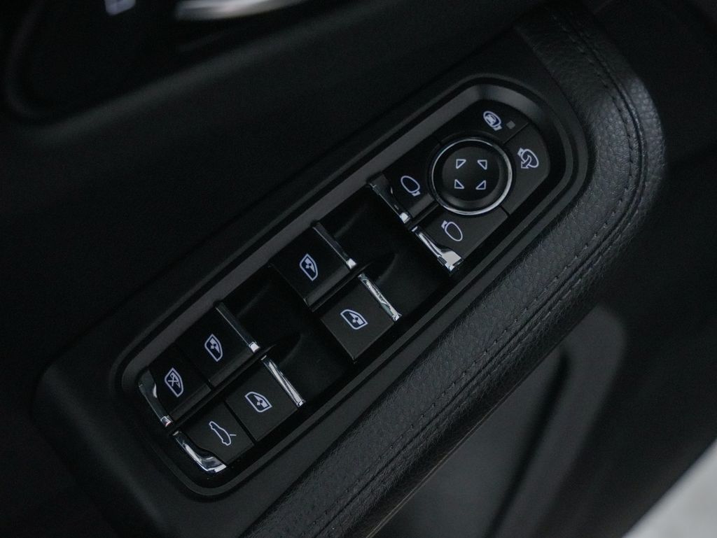 2020 Porsche Macan S Tigard OR