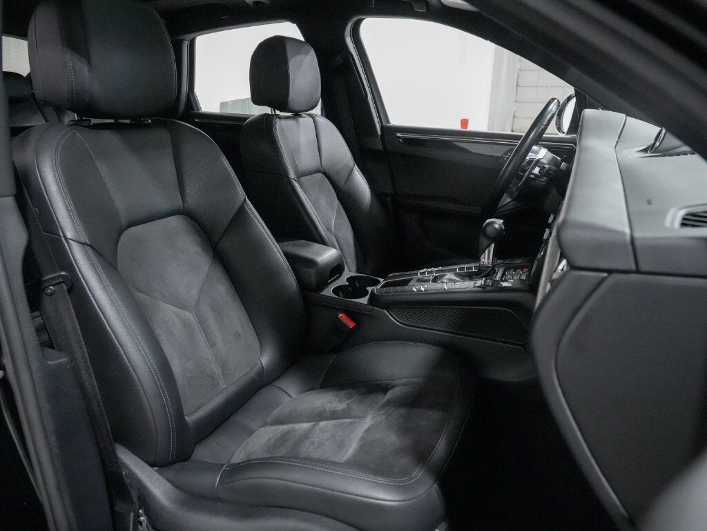 2020 Porsche Macan S Tigard OR