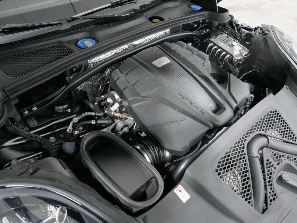 2020 Porsche Macan S Tigard OR