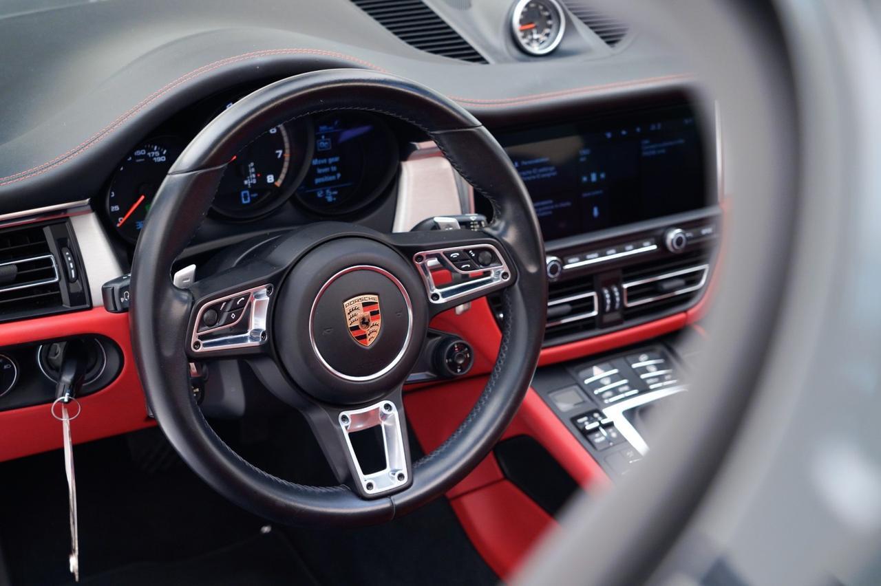 2020 Porsche Macan Turbo Pompano Beach FL