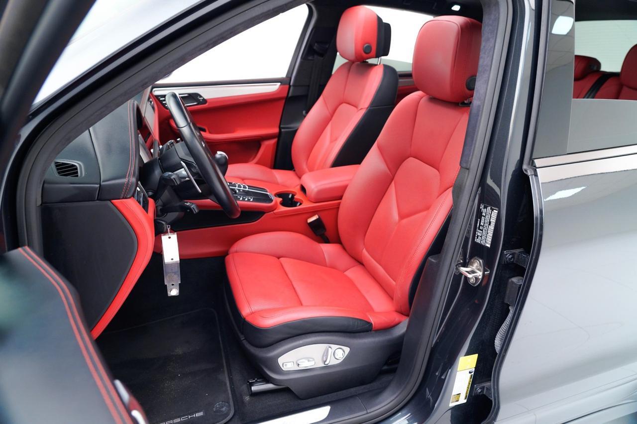 2020 Porsche Macan Turbo Pompano Beach FL