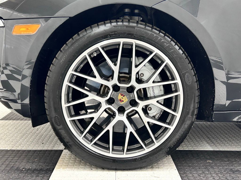 2020 Porsche Macan Turbo Portland OR