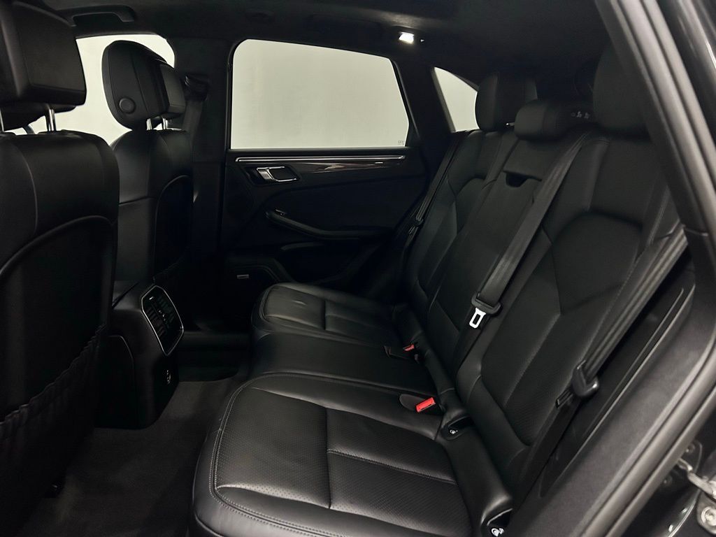 2020 Porsche Macan Turbo Portland OR