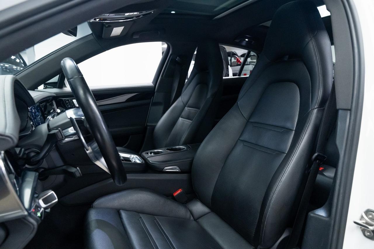 2020 Porsche Panamera 4 Premium Package Two-Tone Black/Chalk Leather Portland OR