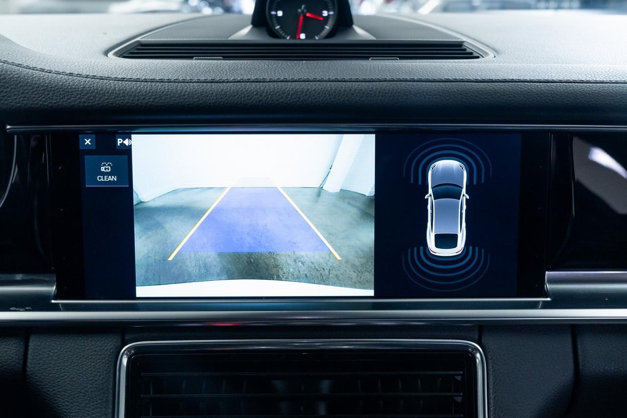 2020 Porsche Panamera 4 Premium Package Two-Tone Black/Chalk Leather Portland OR