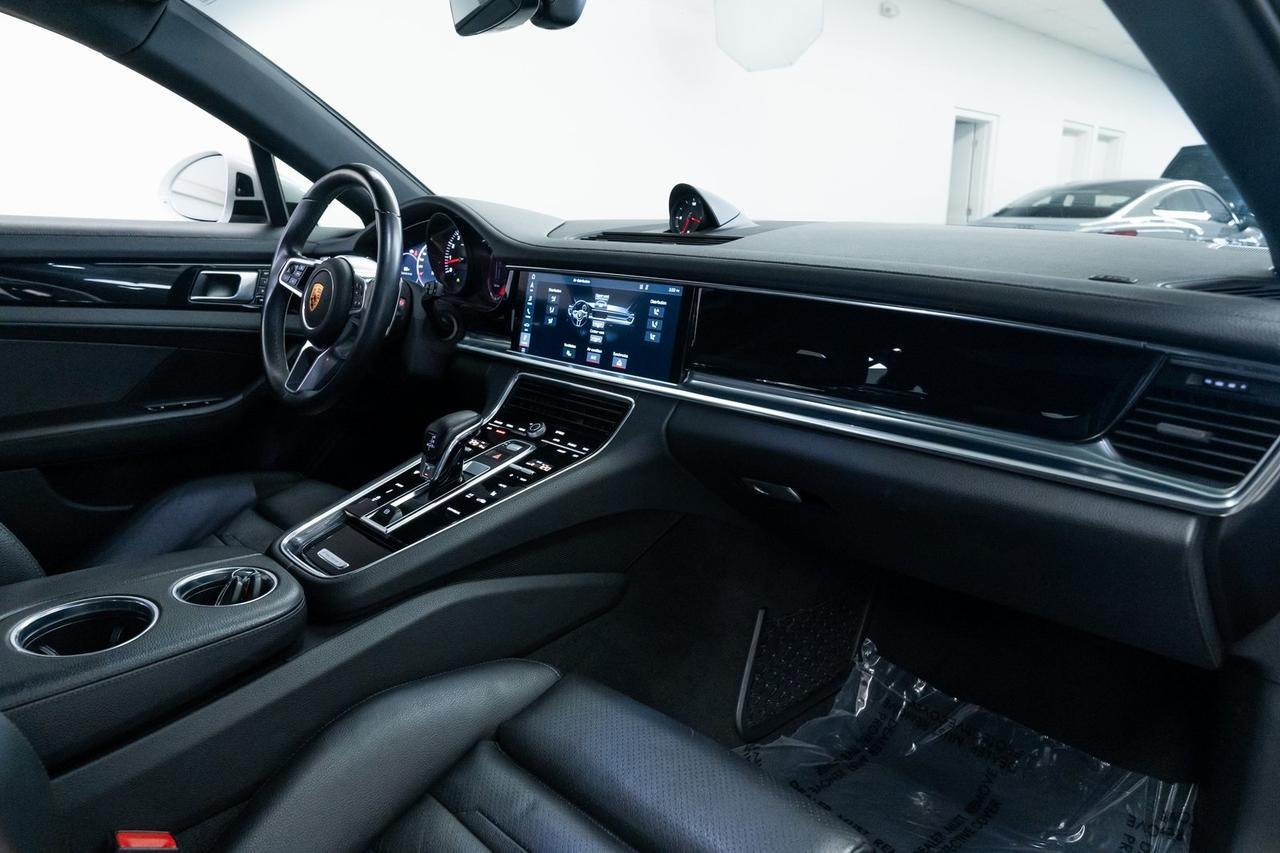 2020 Porsche Panamera 4 Premium Package Two-Tone Black/Chalk Leather Portland OR