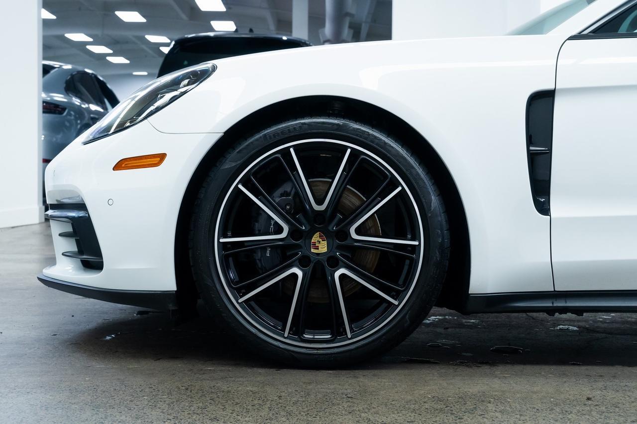 2020 Porsche Panamera 4 Premium Package Two-Tone Black/Chalk Leather Portland OR