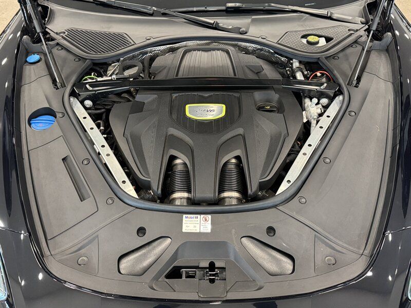 2020 Porsche Panamera E-Hybrid 4 10 Years Edition Gladstone OR