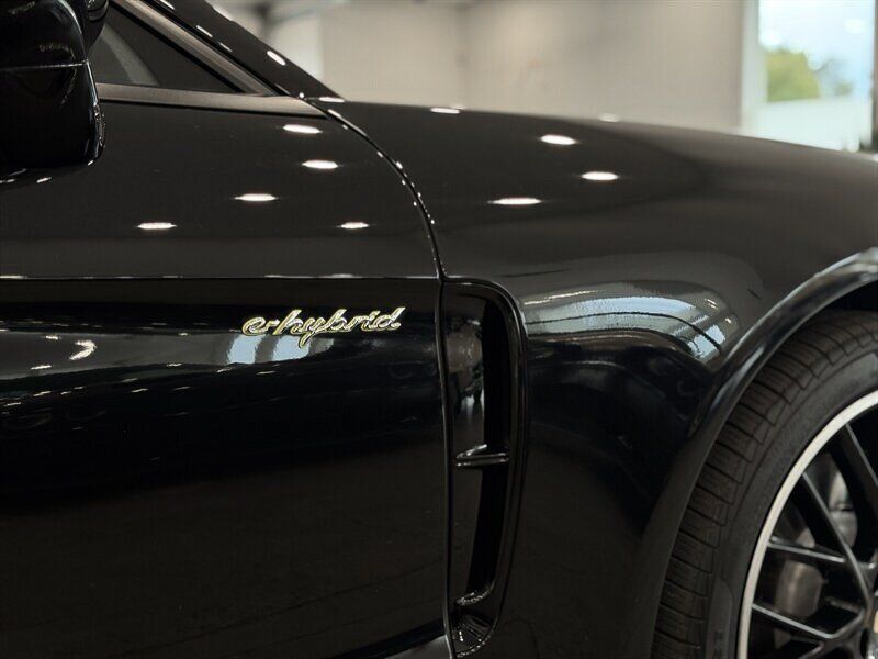 2020 Porsche Panamera E-Hybrid 4 10 Years Edition Gladstone OR