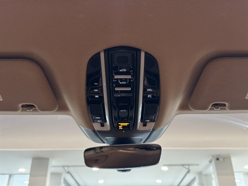 2020 Porsche Panamera E-Hybrid 4 10 Years Edition Gladstone OR