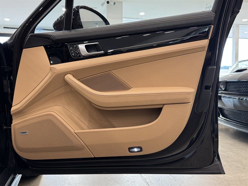 2020 Porsche Panamera E-Hybrid 4 10 Years Edition Gladstone OR