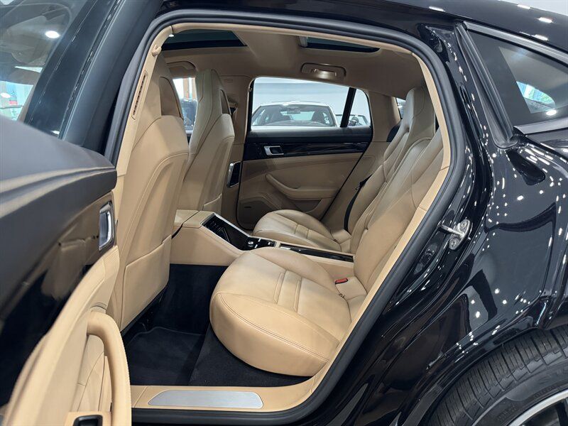 2020 Porsche Panamera E-Hybrid 4 10 Years Edition Gladstone OR