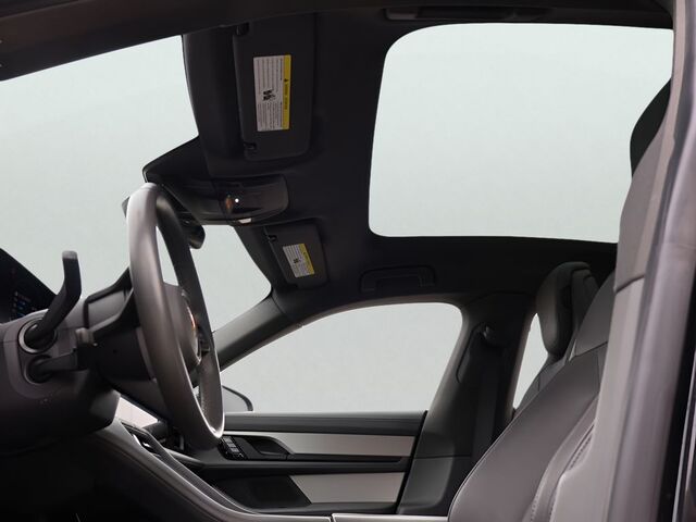 2020 Porsche Taycan 4S Oshkosh WI