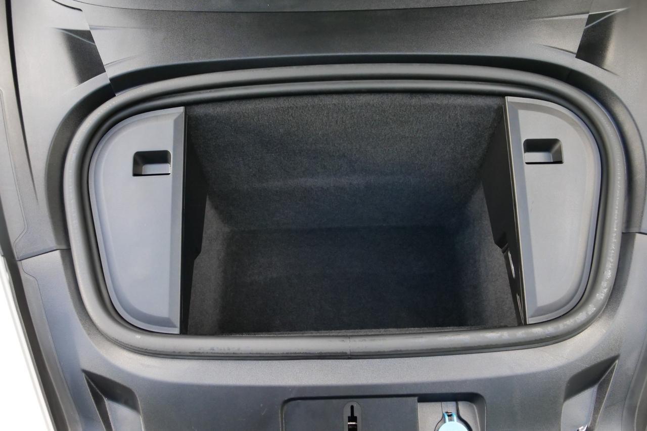 2020 Porsche Taycan Turbo / Performance Package / Premium Package! Lincolnton NC