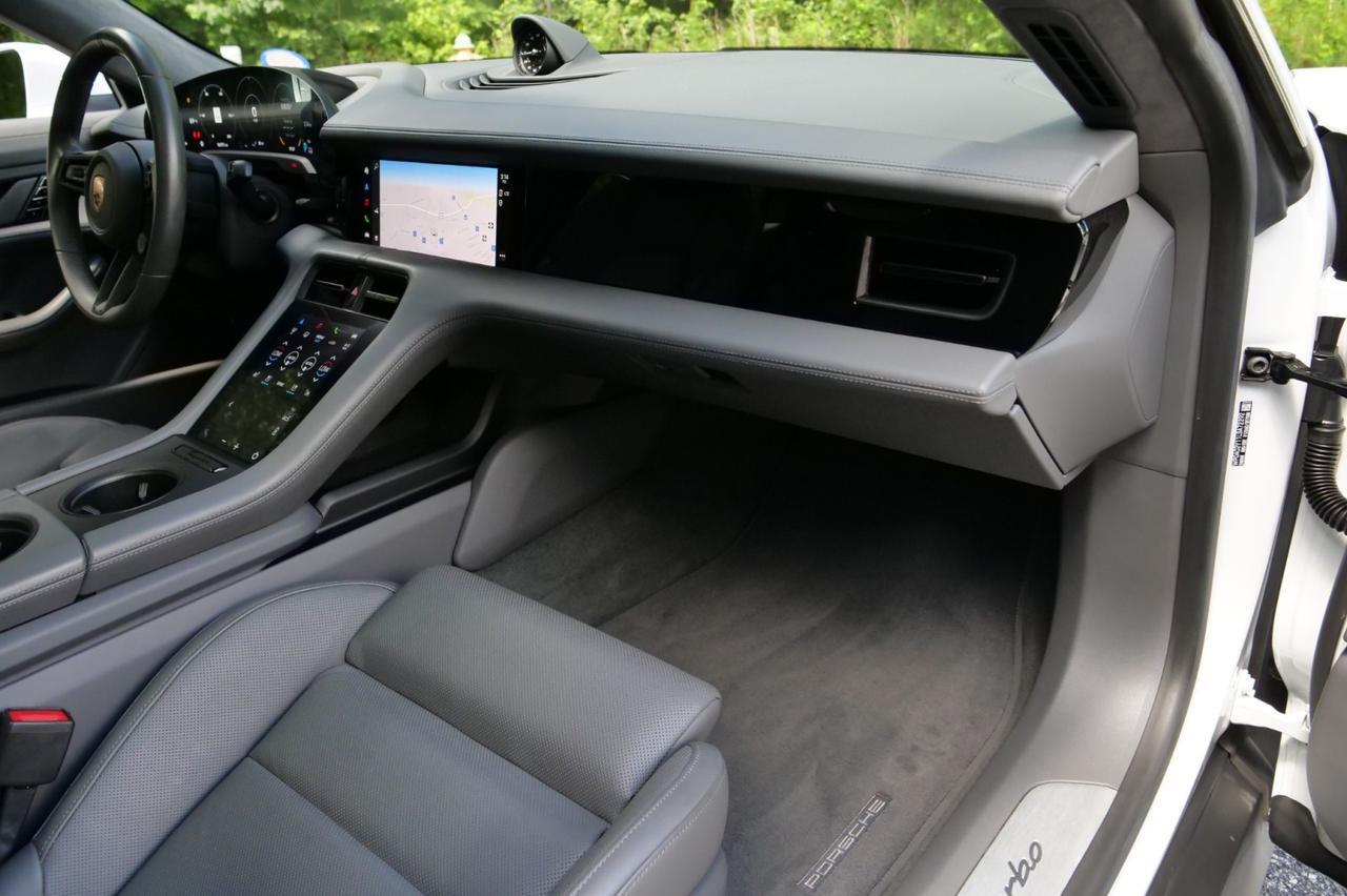 2020 Porsche Taycan Turbo / Performance Package / Premium Package! Lincolnton NC