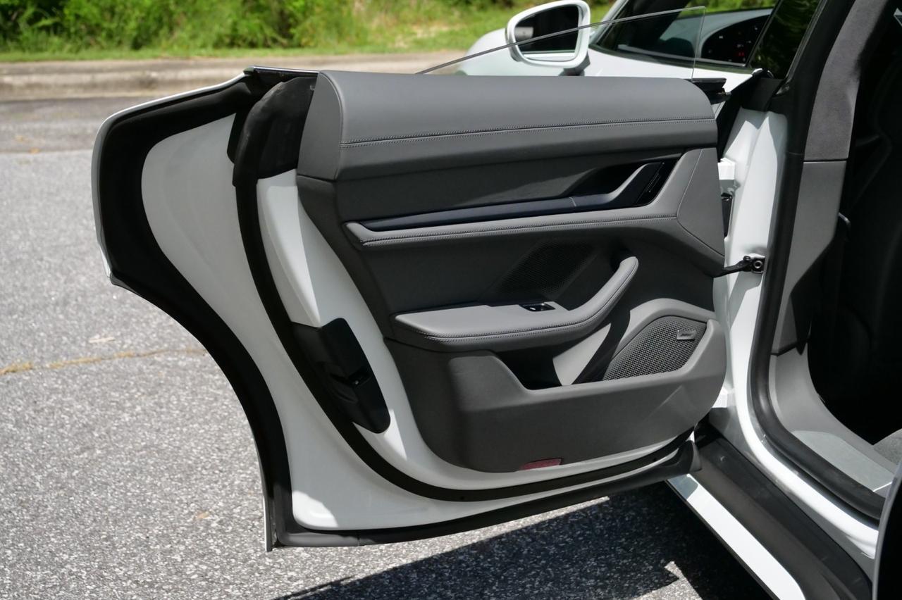 2020 Porsche Taycan Turbo / Performance Package / Premium Package! Lincolnton NC