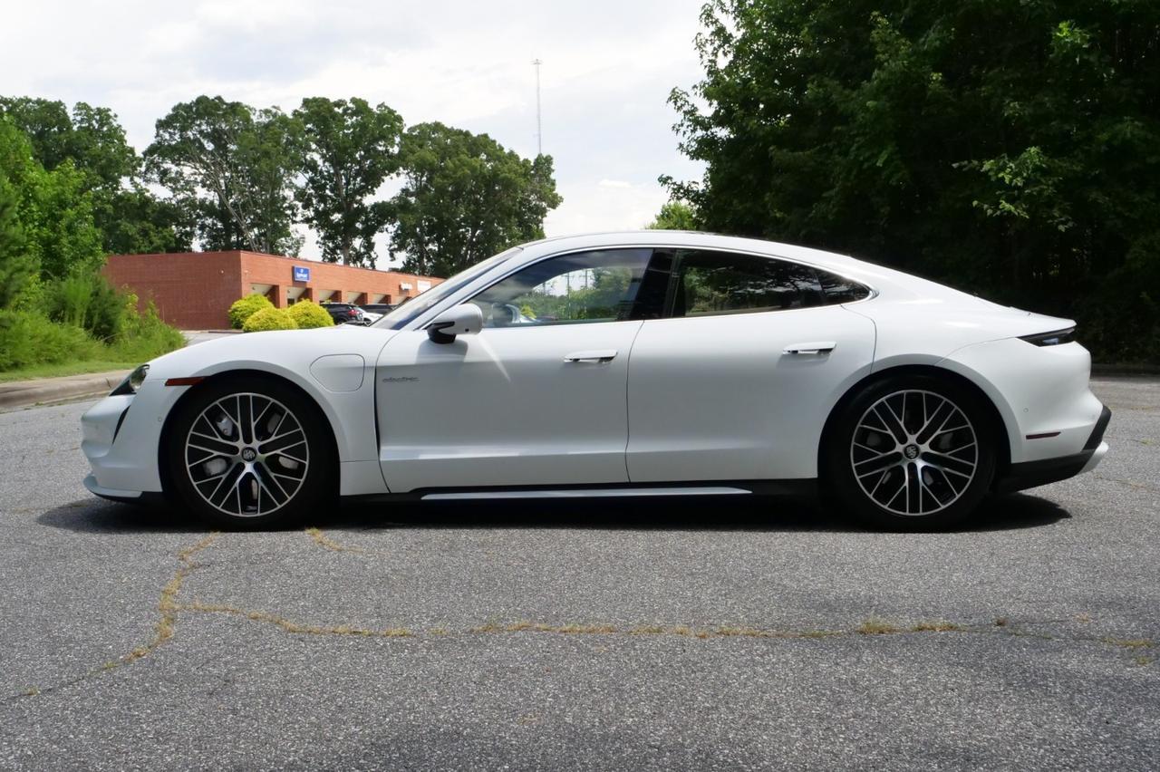 2020 Porsche Taycan Turbo / Performance Package / Premium Package! Lincolnton NC