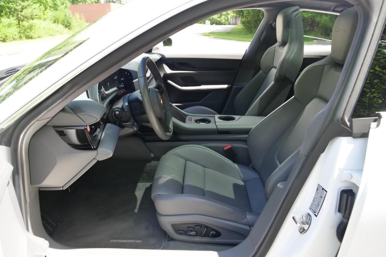 2020 Porsche Taycan Turbo / Performance Package / Premium Package! Lincolnton NC