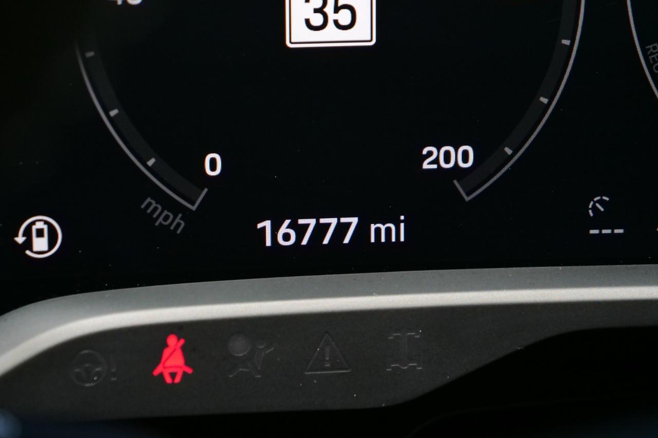 2020 Porsche Taycan Turbo / Performance Package / Premium Package! Lincolnton NC